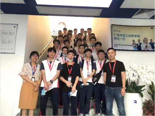 最新名企招聘,最新名企招聘，小巷深處的獨特小店，等你來探索！