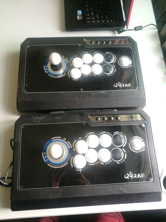 拳霸最新?lián)u桿，小巷中的秘密拳擊樂園探秘