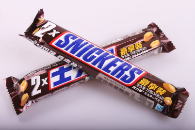 士力架最新廣告臺(tái)詞，時(shí)代印記的力量之源