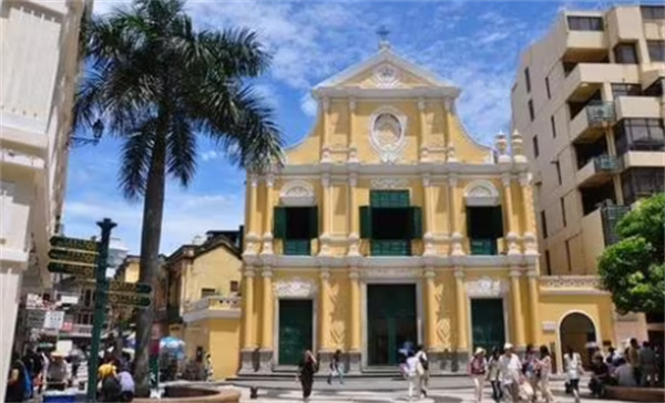 2024年澳門資料免費(fèi)大全,電工_EHN10.236家庭版