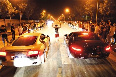 新疆車禍最新消息，探索自然美景不受阻礙