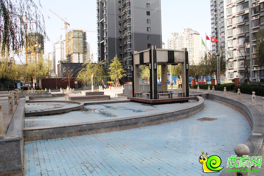 萬浩儷城東區(qū)最新房價，時代印記與城市的脈動