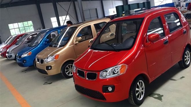 最新款老年代步車圖片，交通工具的革新與爭(zhēng)議熱議焦點(diǎn)