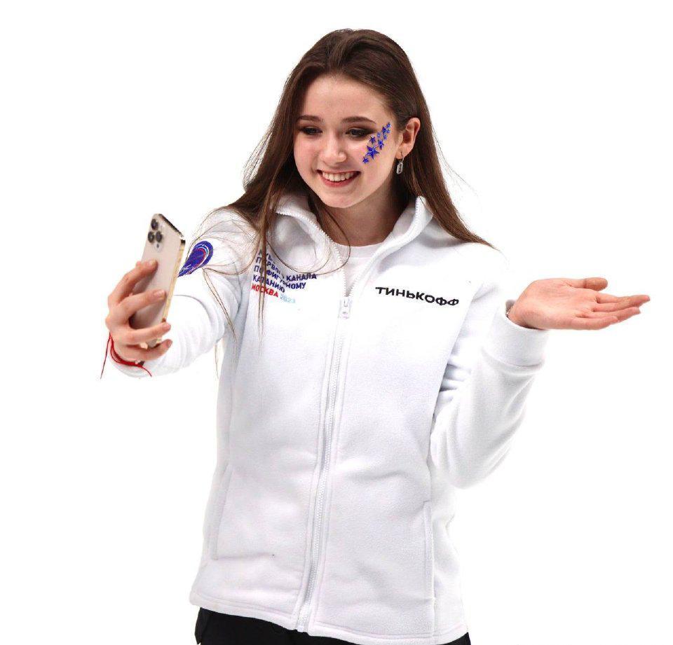 K最新主播帶你領(lǐng)略科技魅力，全新高科技產(chǎn)品震撼亮相！