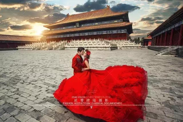 時(shí)代背景下的影像藝術(shù)探索，最新外景拍照風(fēng)格揭秘