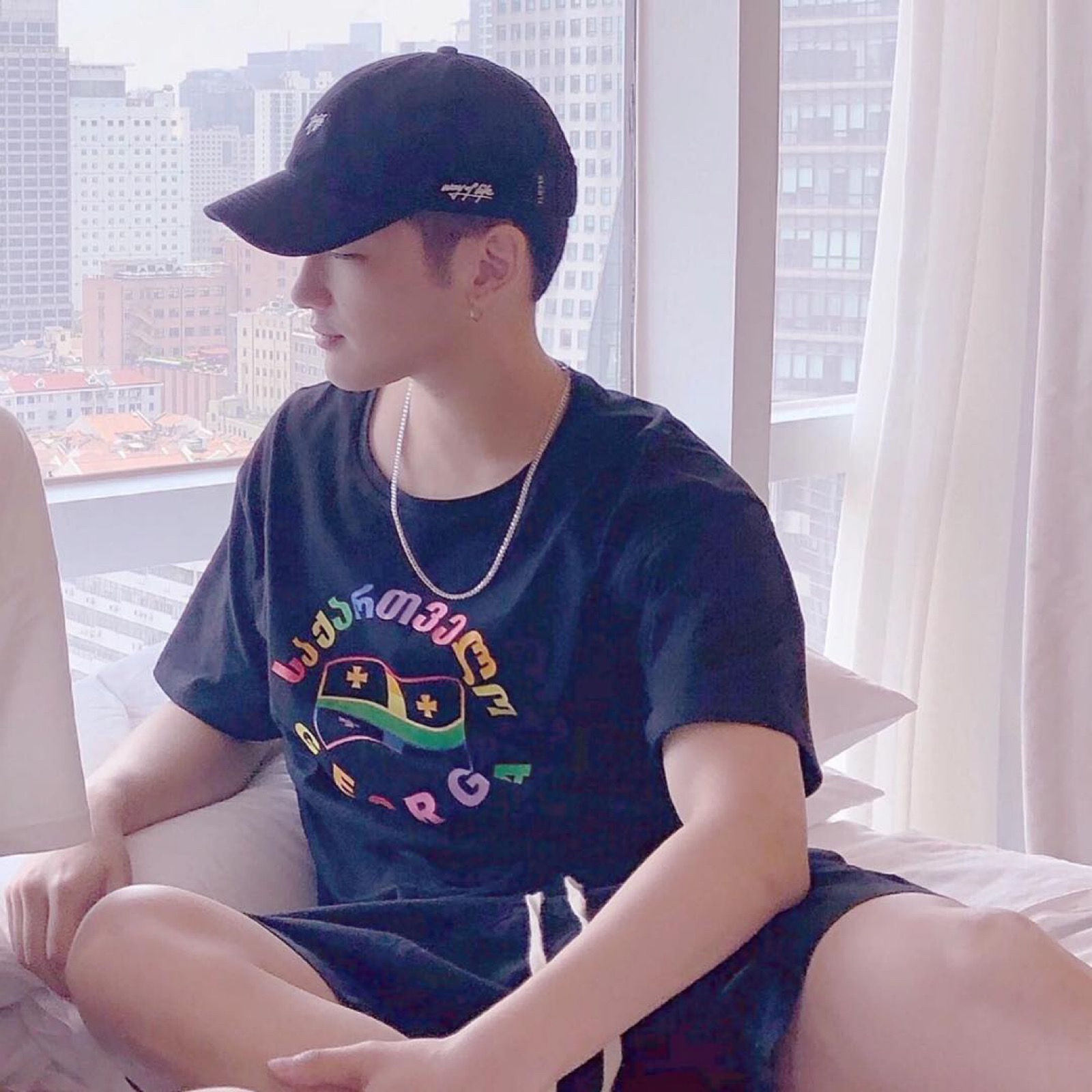 單人情侶的日常趣事，最新篇章