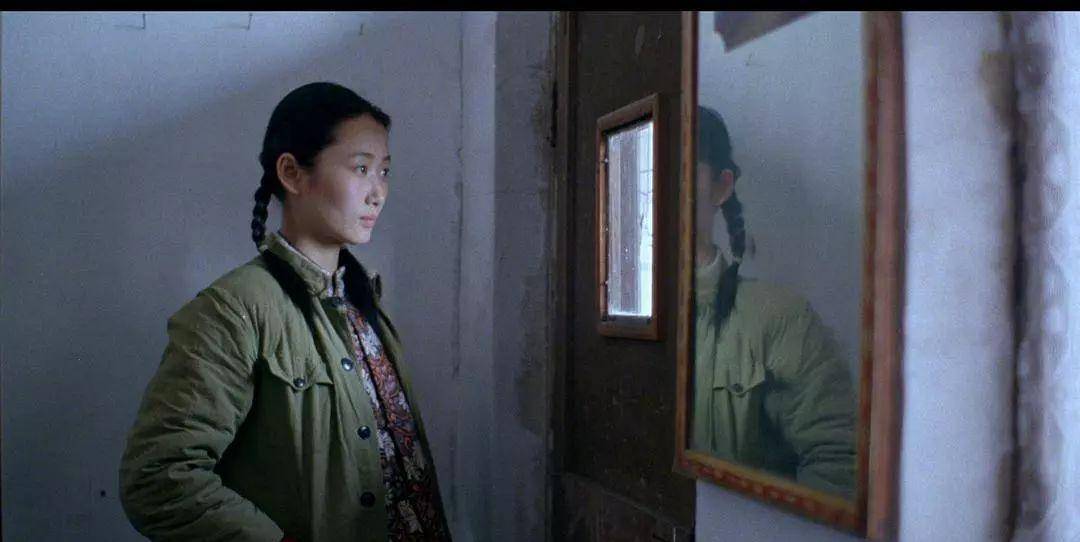 演員任逍遙，舞臺(tái)與銀幕的魅力人生探索