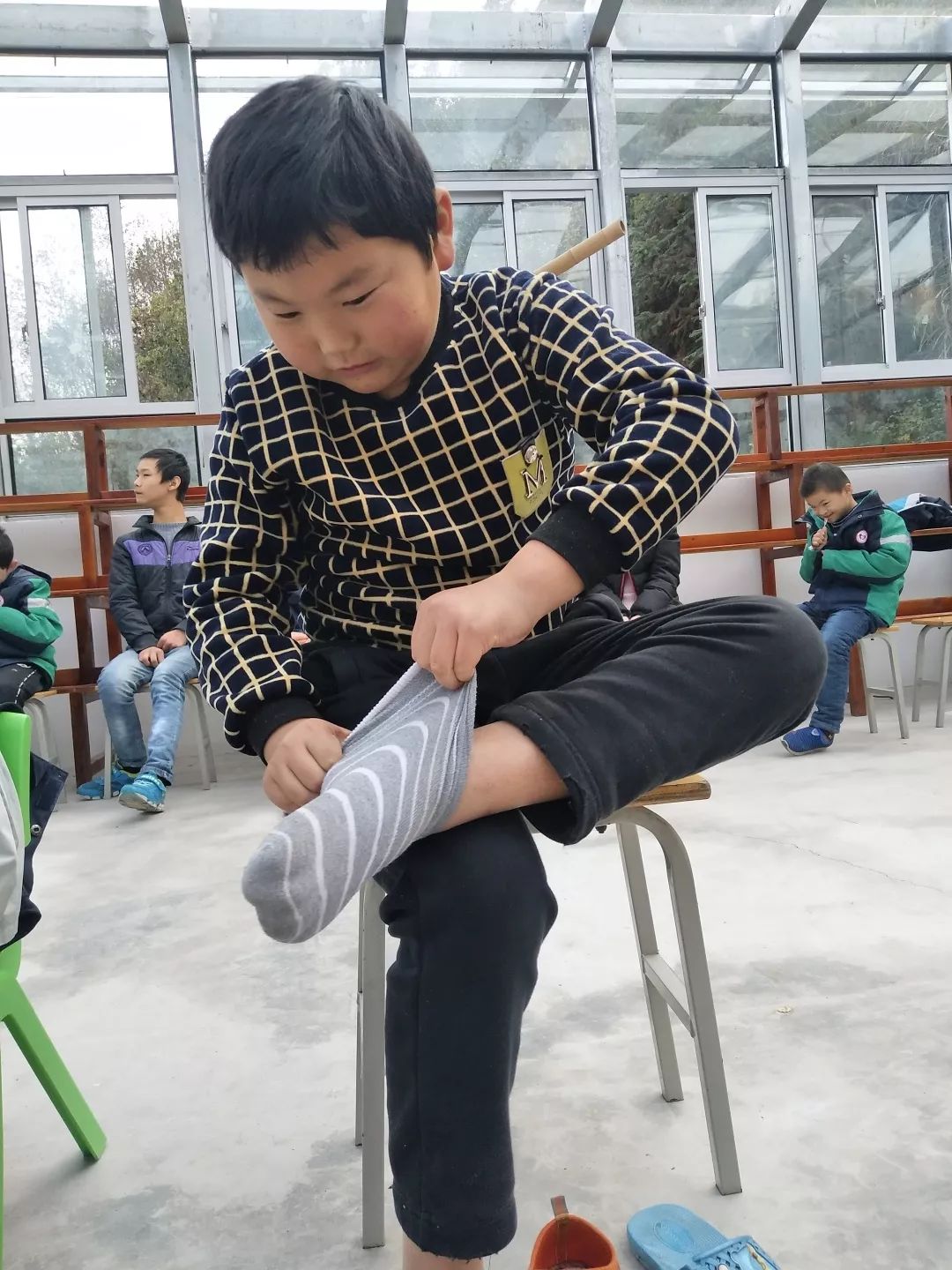 穿襪子比賽，心靈與自然的競技之旅