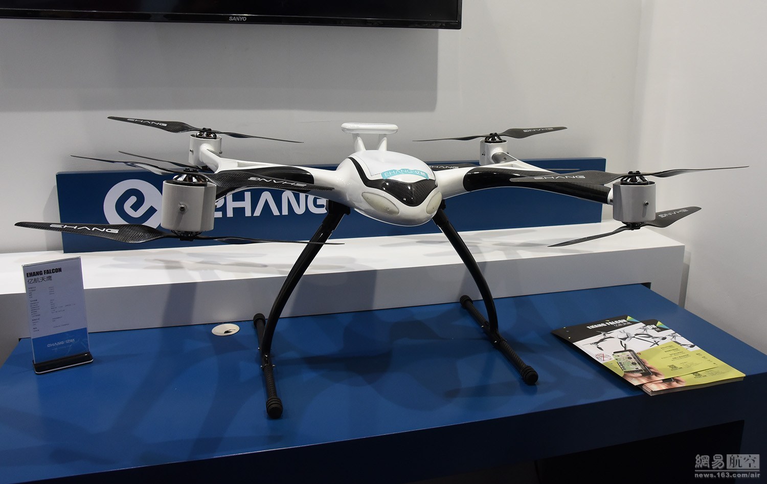 無人機(jī)表演價格揭秘，背景、發(fā)展及其在特定時代的地位影響