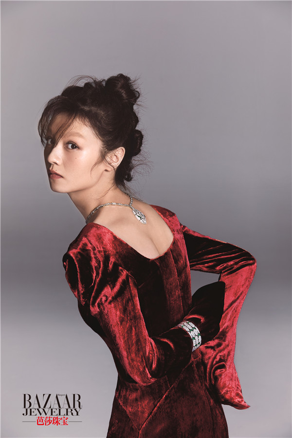 演員春夏照片，光影藝術(shù)中的璀璨人生