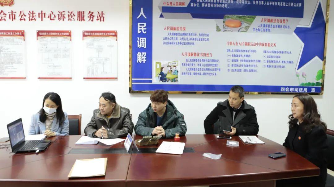 美美金融資訊，深度解析金融資訊的利弊與影響