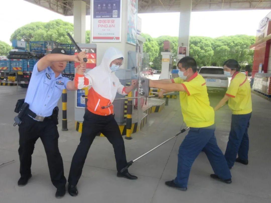 最新警用刀具，科技之光，守護安全的力量，展現(xiàn)尖端科技的力量