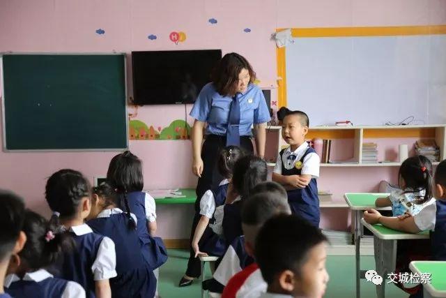 最新東方時(shí)事解讀，自然美景背后的探索之旅