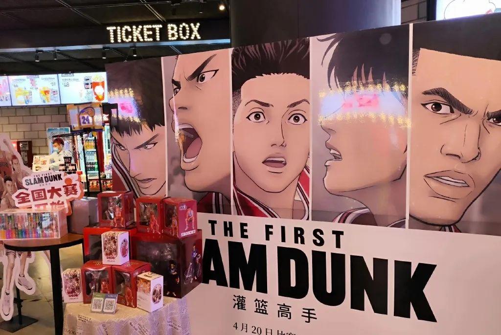 電影80后引領(lǐng)科技潮流，新一代高科技產(chǎn)品體驗(yàn)之旅