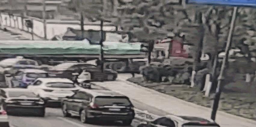 AE最新版本發(fā)布，變化的力量與自信的源泉