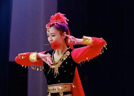 跳舞的明星，多維度的藝術(shù)展現(xiàn)力