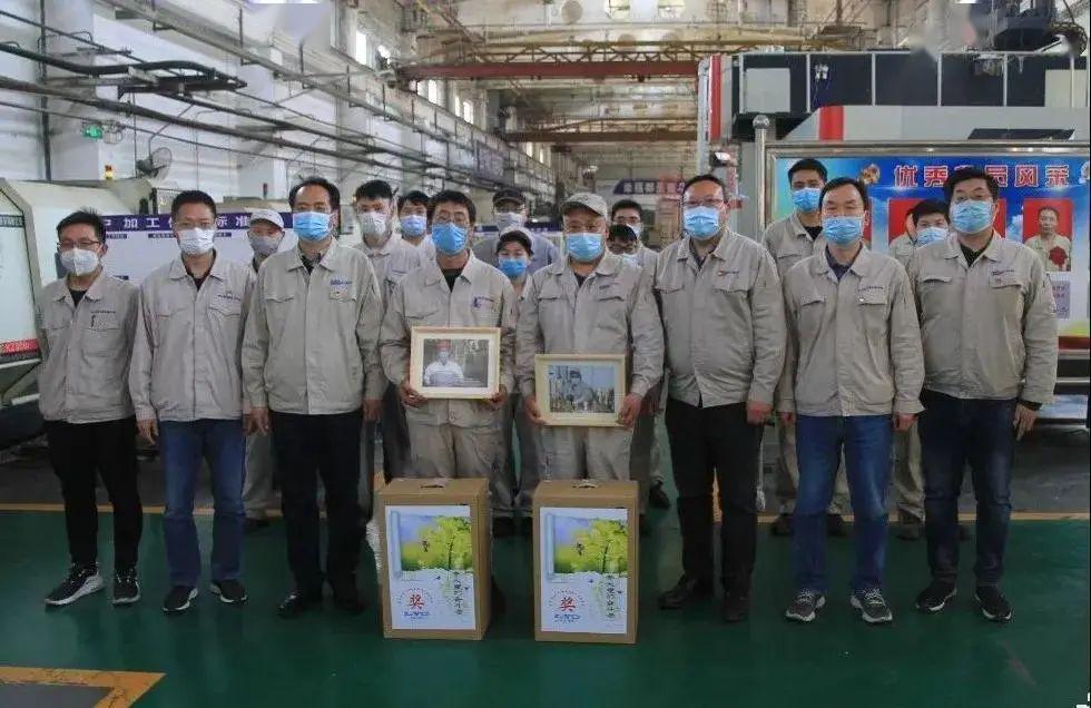 洛軸集團(tuán)最新動(dòng)態(tài)，轉(zhuǎn)動(dòng)中的溫情與陪伴日常小故事