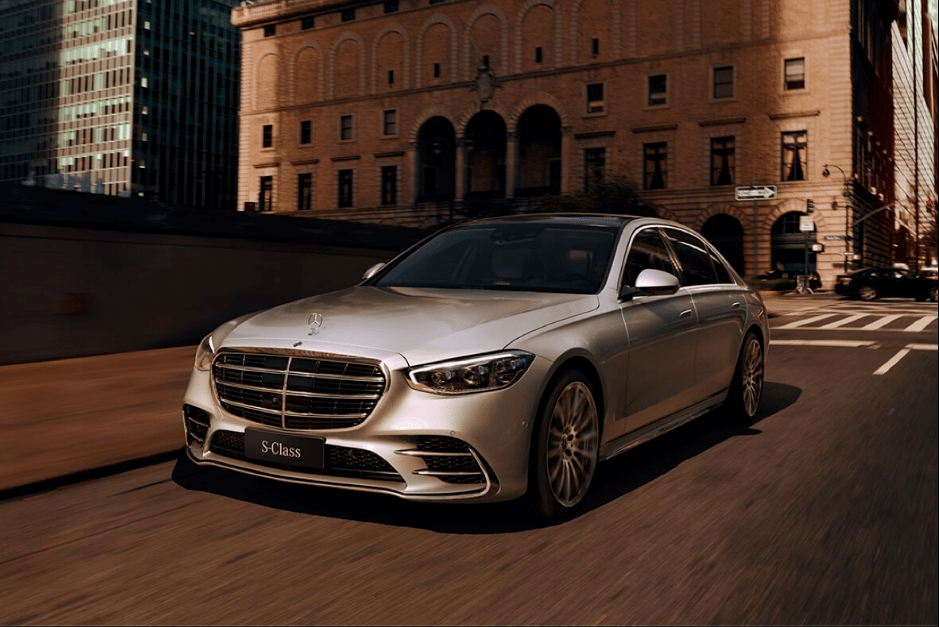 奔馳新款車型圖集，與自然美景的邂逅之旅