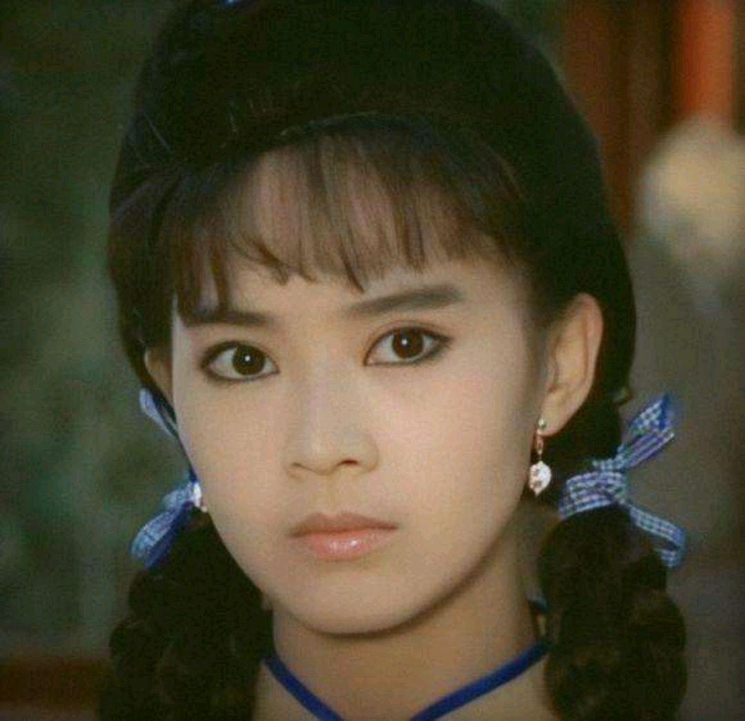 電視劇昨夜星辰，引領(lǐng)科技新紀(jì)元，感受未來(lái)生活的魅力