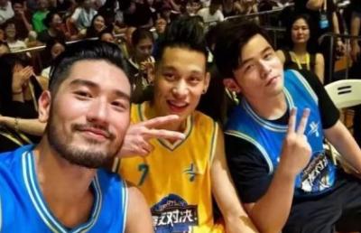 五個(gè)字的女明星，娛樂(lè)圈的璀璨之星聚焦