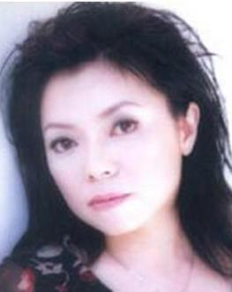 演員王小蓉的彩色生活，愛與陪伴的溫馨日常