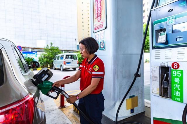 廣安汽油價(jià)格變化中的學(xué)習(xí)之路，自信與成就感的源泉