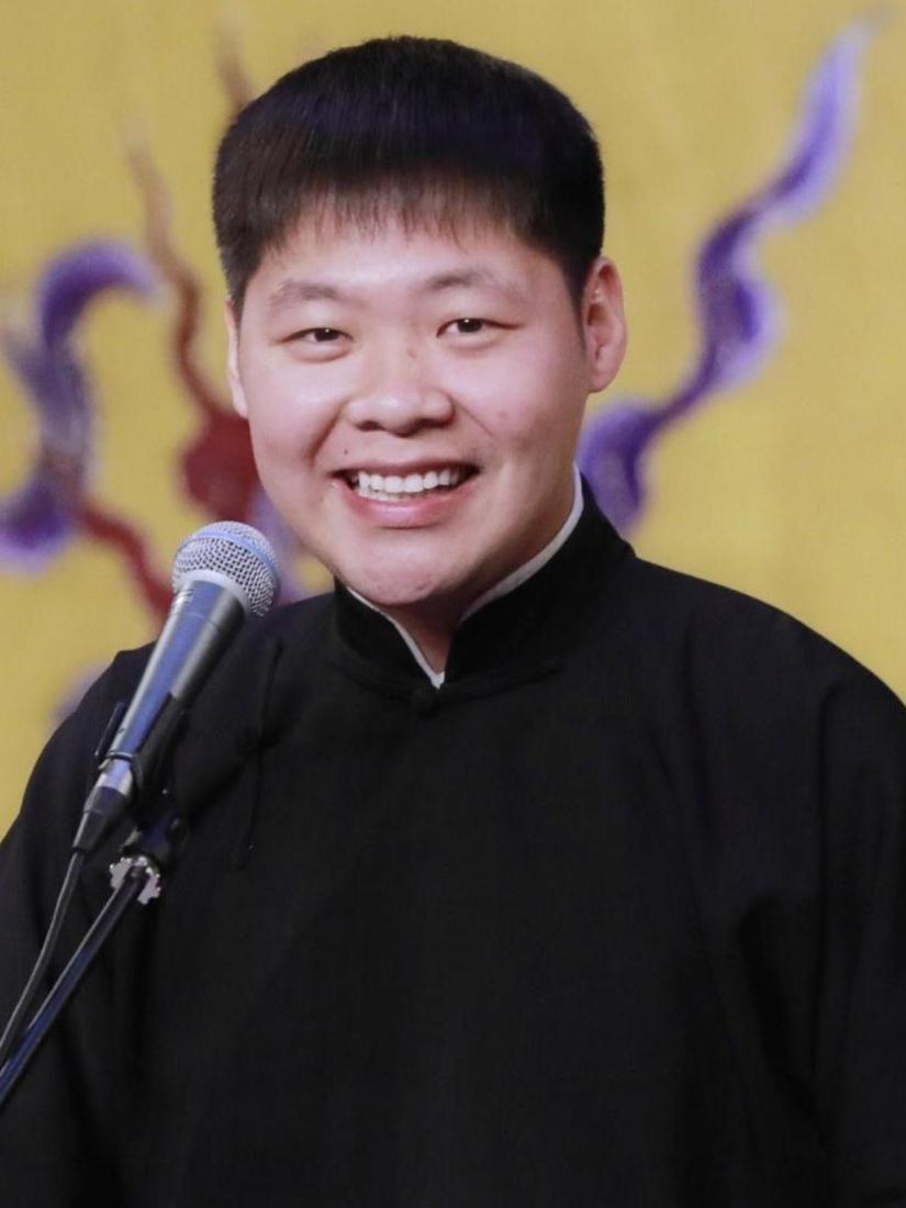 相聲演員鶴，傳承與創(chuàng)新的藝術(shù)人生之旅