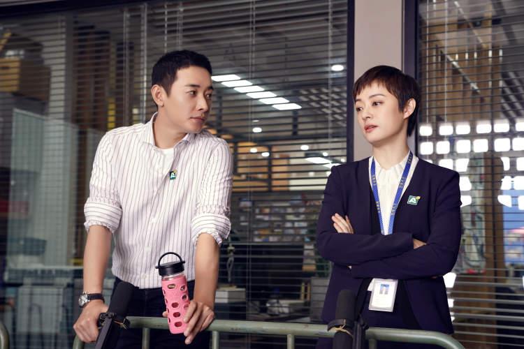 羅晉最新電視劇，自信成長之路的勵志故事