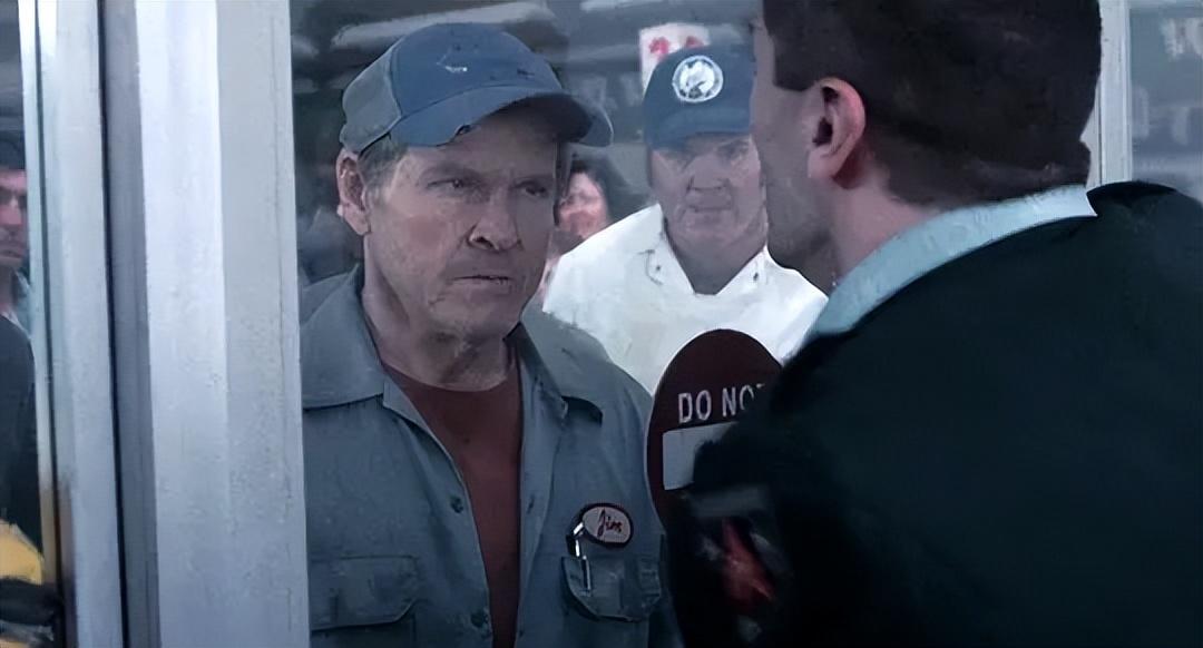 迷霧世界最新探索，自信閃耀，揭開未知面紗