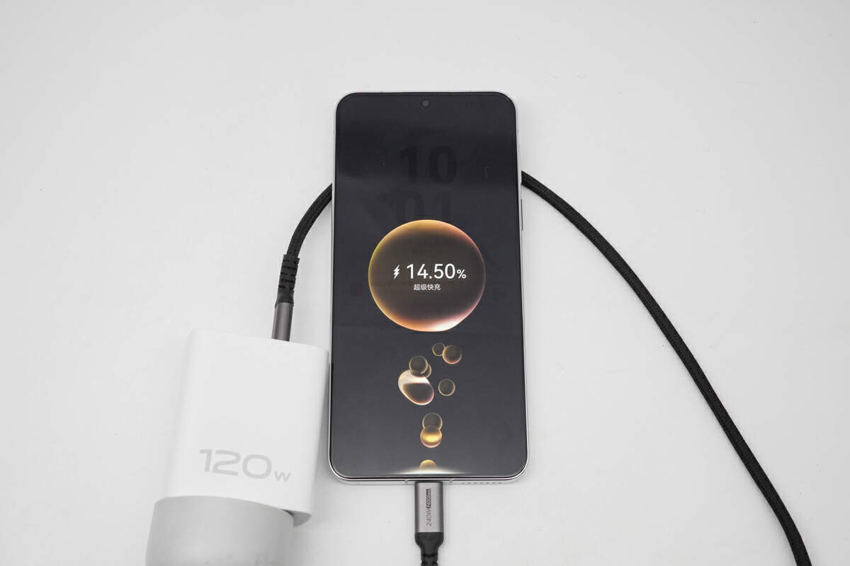 最新快充技術(shù)革新引領(lǐng)未來能源革命，極速充電體驗開啟新篇章