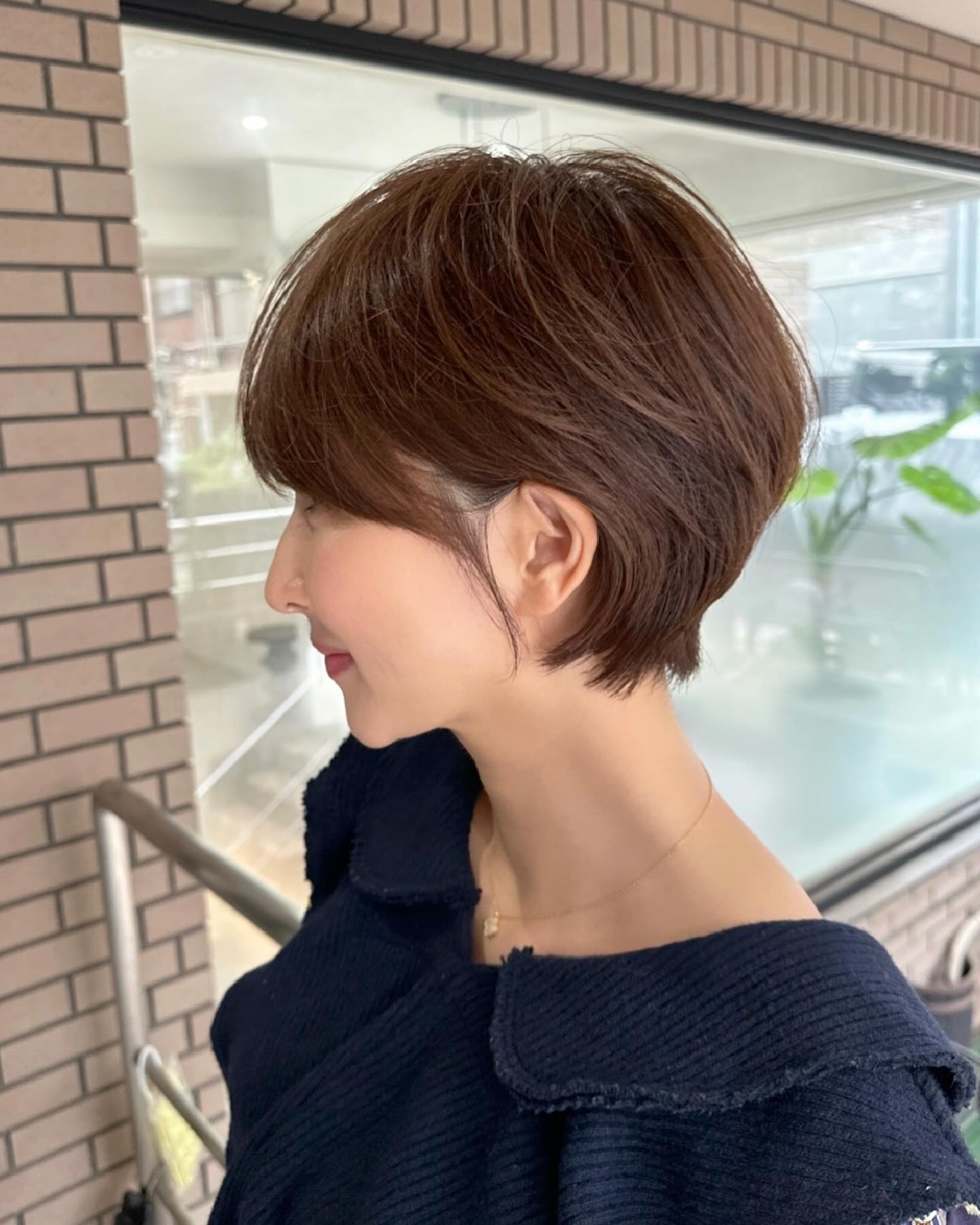 溫馨日常中的短發(fā)奇緣，愛的紐帶與最新發(fā)型圖片分享