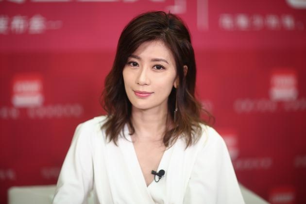 賈靜雯微博最新動(dòng)態(tài)，關(guān)注與互動(dòng)的步驟指南