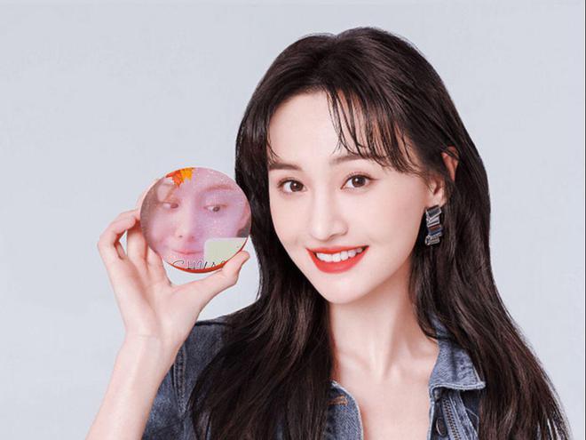 鄭爽2025最新動(dòng)態(tài)，蛻變之路，自信照亮未來(lái)成就展望