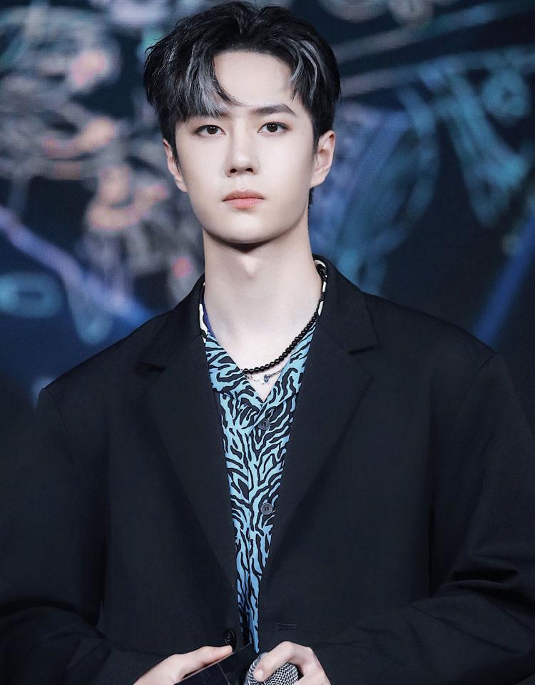 最新挑染發(fā)色觀點(diǎn)論述，時(shí)尚潮流的發(fā)色新選擇