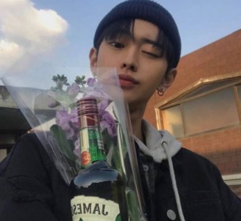 最新男頭像傷感制作指南，步驟與情感表達(dá)