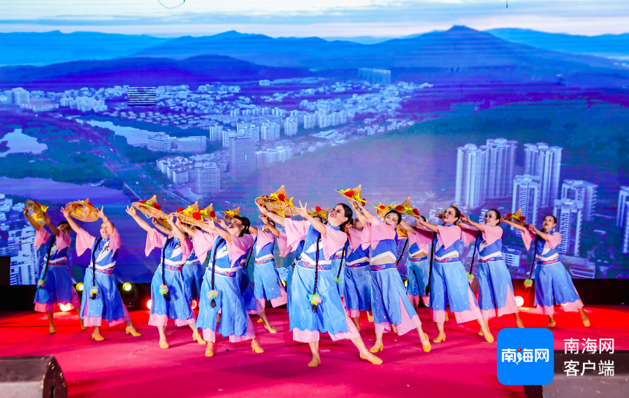 廣場舞2025最新風(fēng)潮，舞動你的世界！?