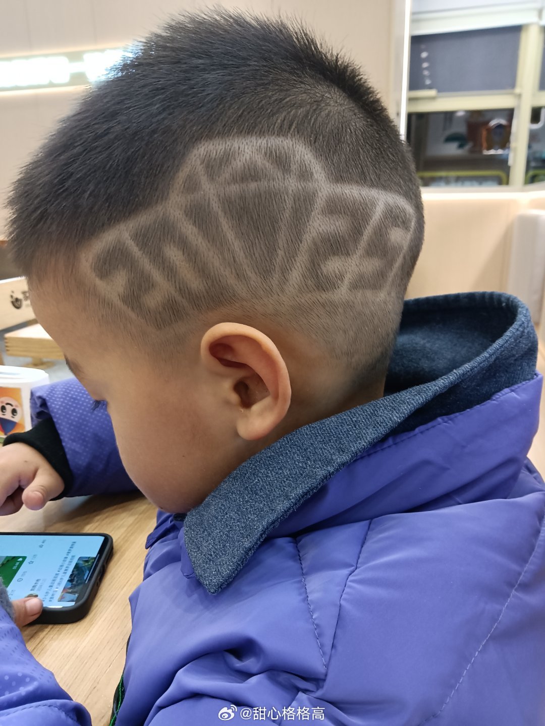 小杰的潮流之旅，最新兒童發(fā)型男的友情故事與發(fā)型風(fēng)采