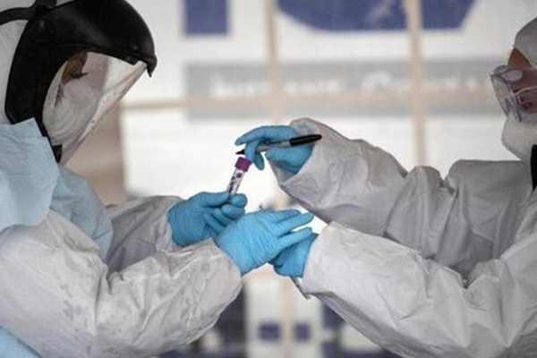 外國疫情最新進展，科技新品引領(lǐng)防護生活，體驗前沿科技的力量