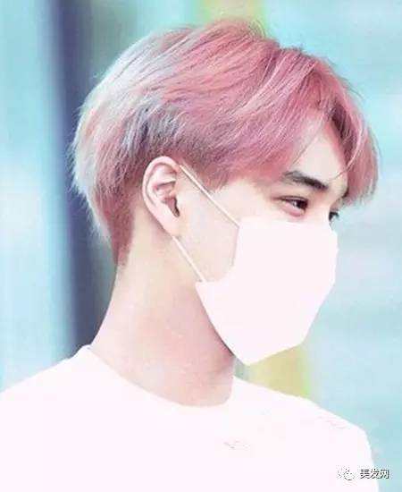 最新染色男潮流指南，引領(lǐng)時(shí)尚潮流，讓你瞬間成為焦點(diǎn)之王！