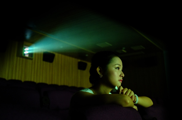 寂寞影院最新，電影中的溫暖奇緣之旅