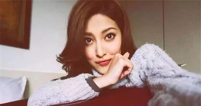 粵語最新女，小巷美食秘境探索