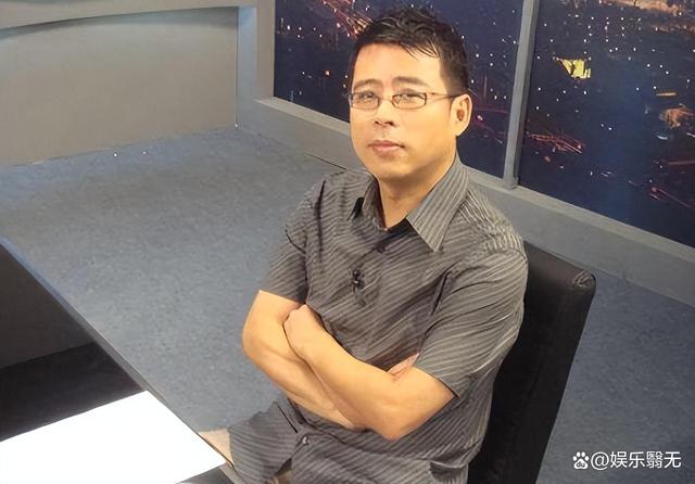 阿丘最新微博，社交媒體時(shí)代的言論自由與責(zé)任探討