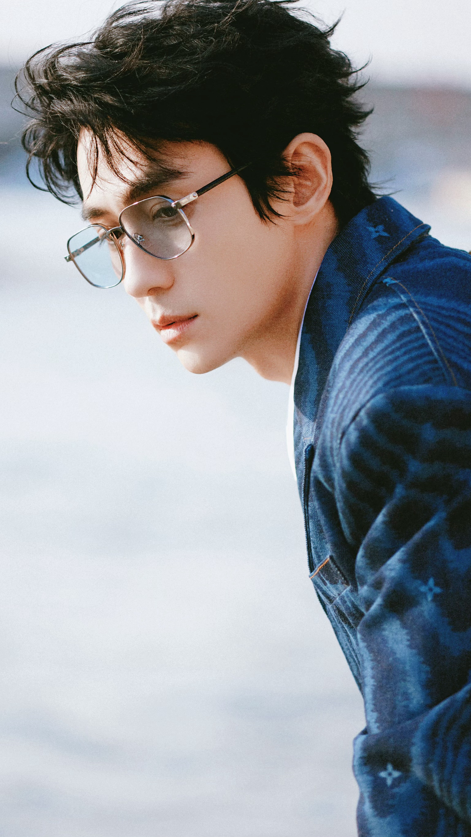 朱一龍最新圖片聚焦時尚潮流與影視魅力