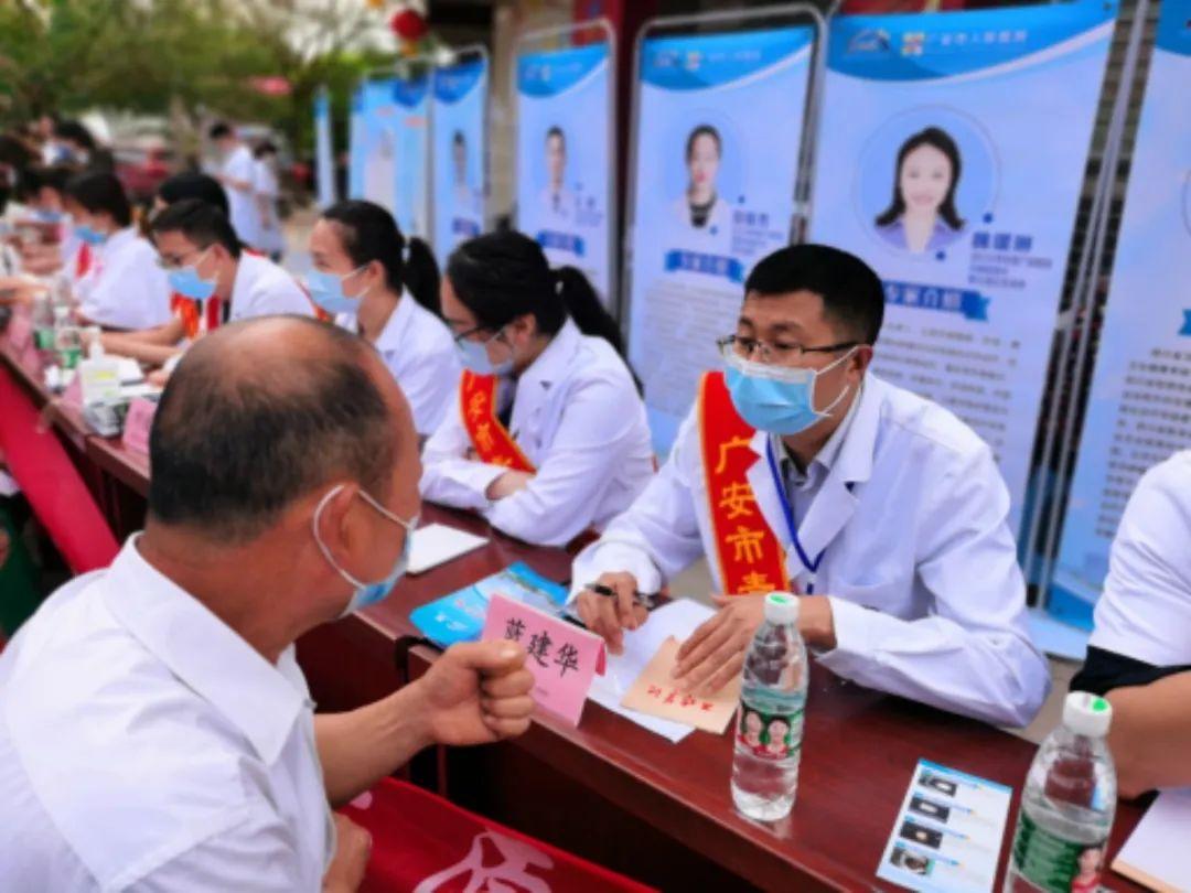 成都華西疫情最新通報，小巷深處的獨特風(fēng)味與抗疫進(jìn)展