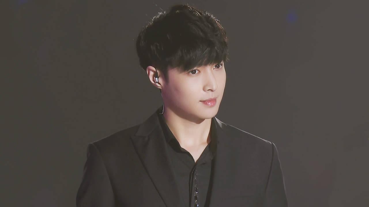 張藝興最新動(dòng)態(tài)更新，揭秘他的最新?tīng)顩r